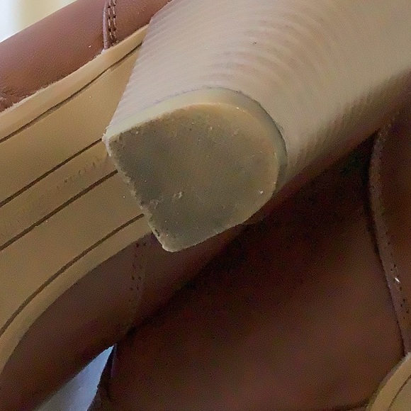 AE by Payless Brown 3" Stacked Heel Slip-on Ankle Booties Size 9 - Picture 11 of 11